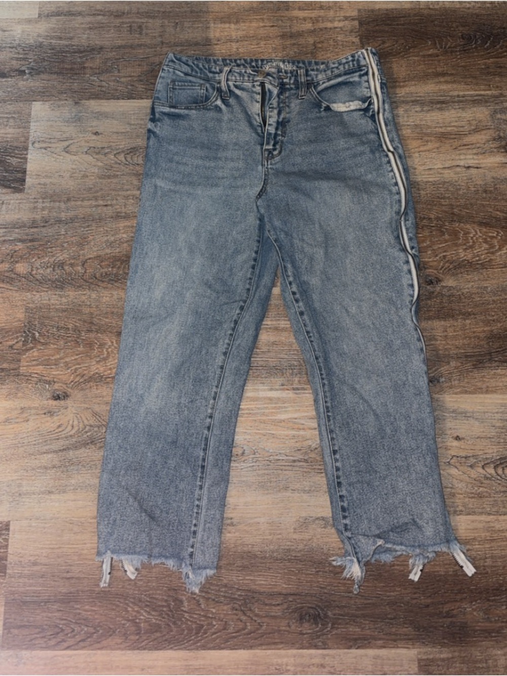 Wild fable jeans with zippers down side